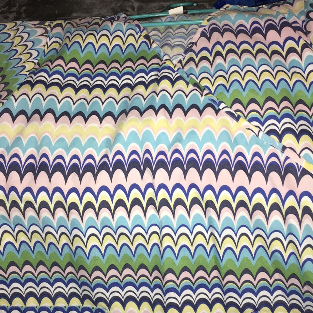 3 hot designs scrub tops